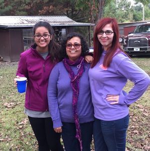 Meet your Posher, Esperanza